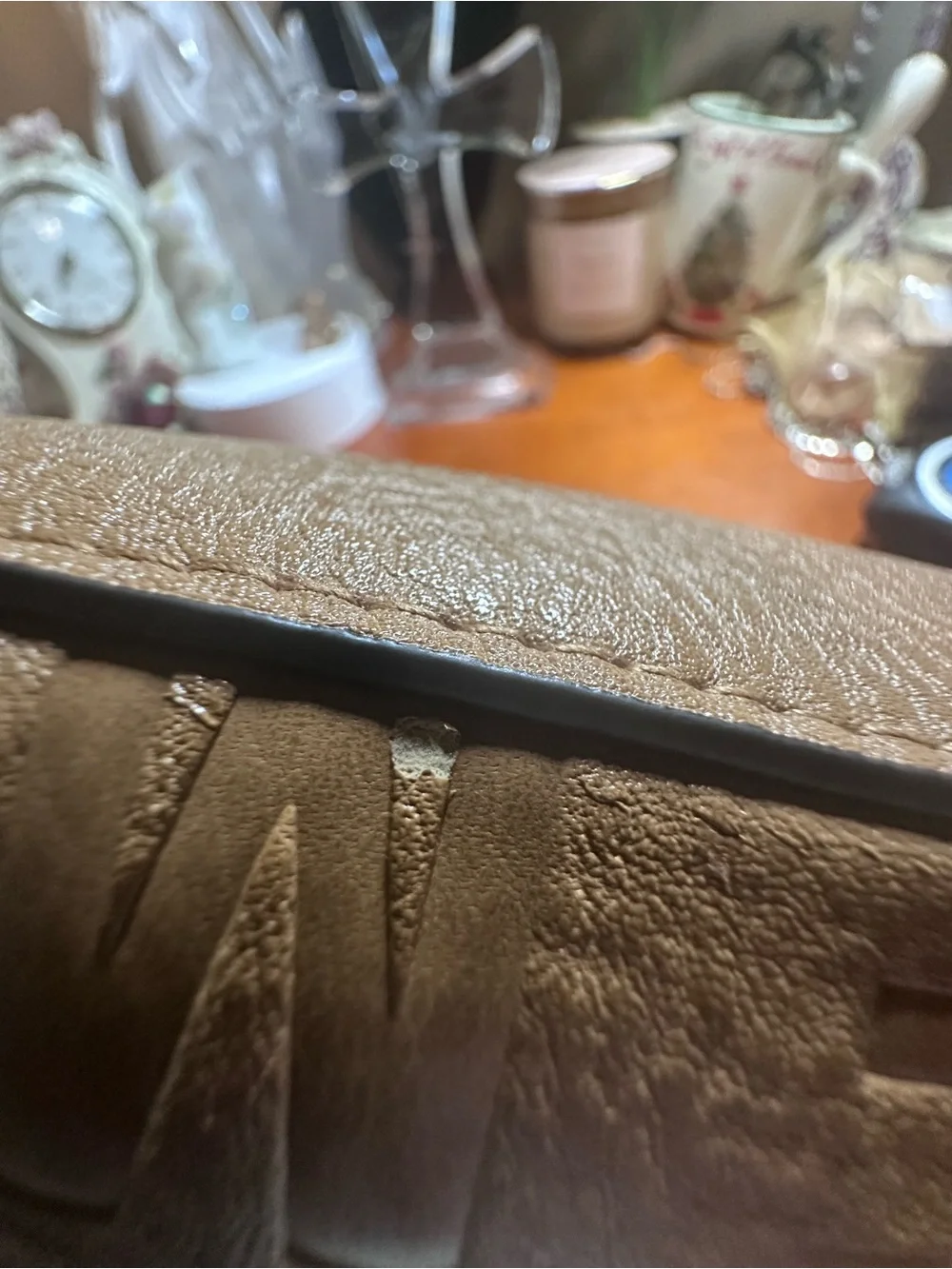 Steve Madden Tan Embossed Crossbody Bag with Gold Chain GUC